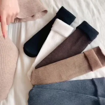 Зимни дамски топли възли сгъстено обикновена чорапи с кадифени ивици от агнешко месо, топли чорапи на студен сняг, топли спортни обувки от кашмир, чорапи за секс