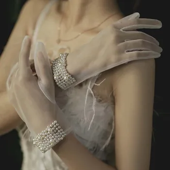 Къси Бели перлени съответствие Сватбени Ръкавици за младоженци за дама Летни Ръкавици от прозрачен тюл ръчно изработени Дантелени ръкавици Аксесоари за партита