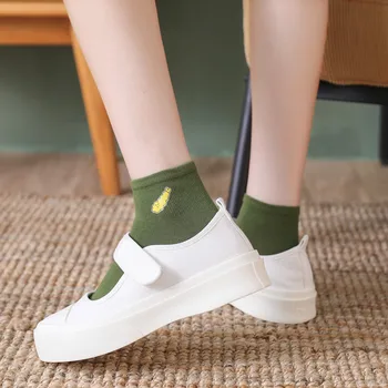 Мультяшные чорапи на щиколотке kawaii японската мода сладки забавни кальцетины женски кобиета скарпеты дизайнер sokken дамски памучни чорапи meia